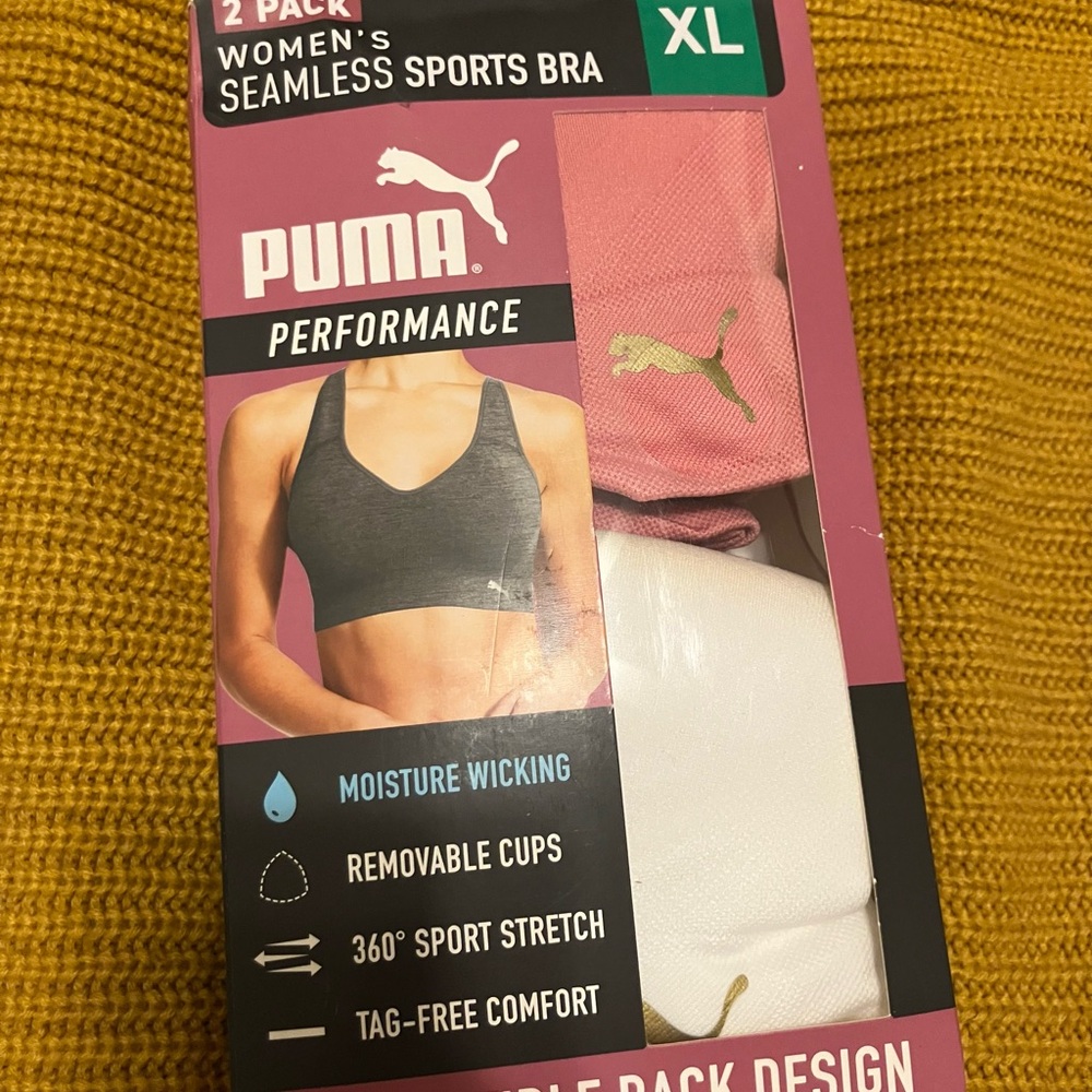 PUMA Women's Seamless Sports Bra Set - Pink and White